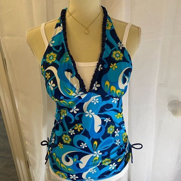 Sunshine Zone Tankini top - Picture 1 of 6